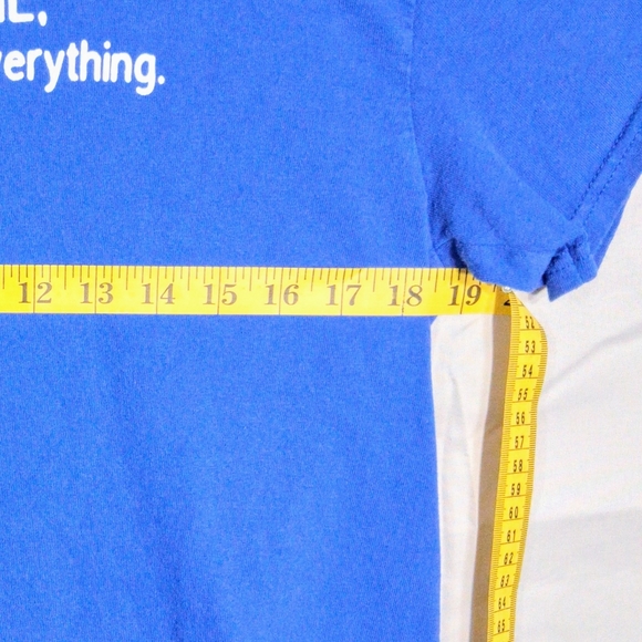 Kids Gildan Size 8 Blue Novelty Heavy Cotton Tee - Picture 3 of 6